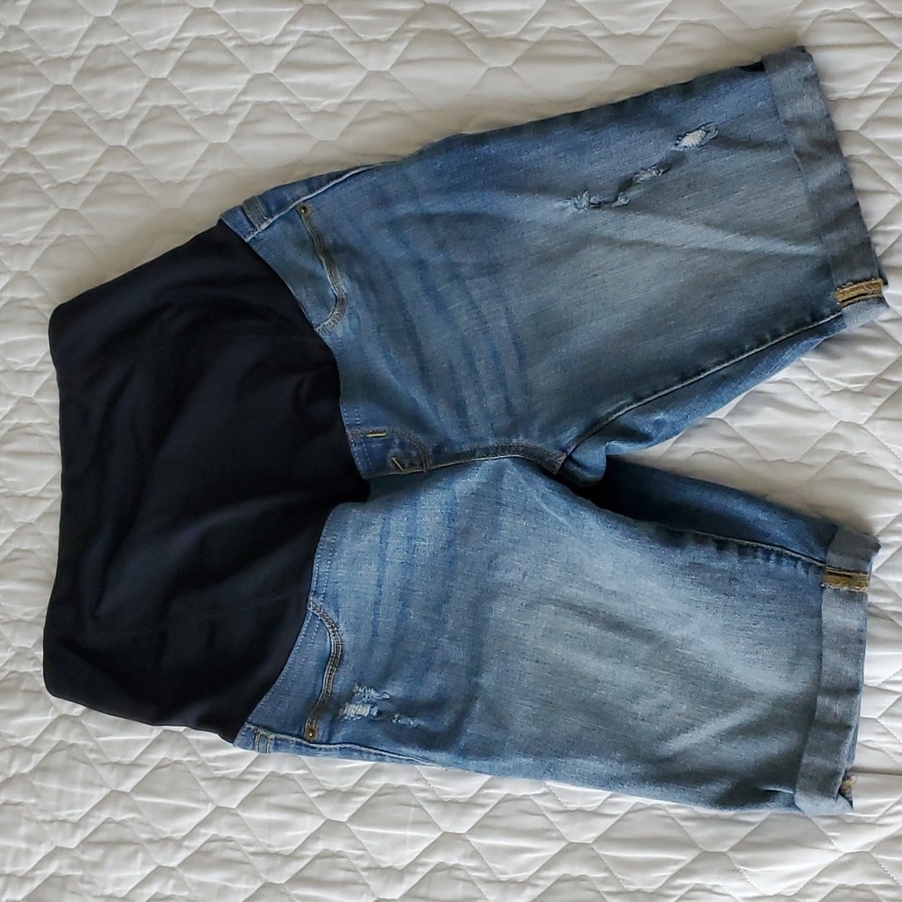 Isabel Maternity Bermuda Jean Shorts Size 0 to 2